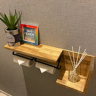 ちょっとしたスペースにこそこだわりを。トイレットペーパーホルダーのDIY