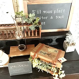 ひと手間で大変身!100均ウッドボックス+リメイク活用法