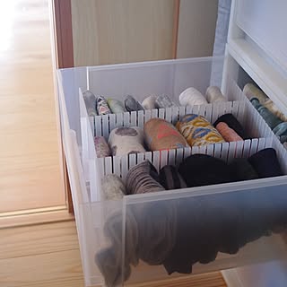 散らばるモノ達を美しく整理!無印良品のベーシックアイテム活用術