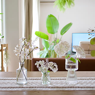 もっと気軽にさりげなく♡お花との暮らしを楽しむインテリアの実例紹介