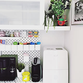 便利でスタイリッシュな壁を作る！使いこなしたいIKEAのスコーディス