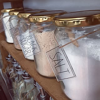 100均の材料で簡単DIY！めくるめくプラバンタグの世界