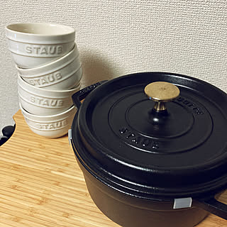 毎日のお料理で大活躍☆おいしく仕上げてくれるストウブ製品