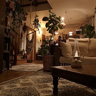 【RoomClipが選んだ厳選3選】「心と体を癒す暮らしのヒント」がテーマの素敵な投稿実例