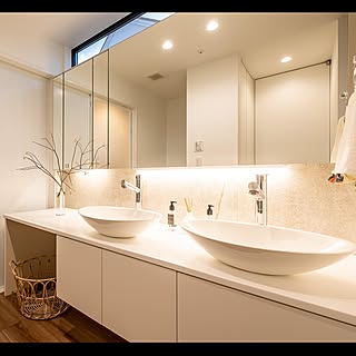 ハイクラスなムードで暮らしに潤いを。ホテルスタイルの洗面所づくりのコツ＆コーディネート実例