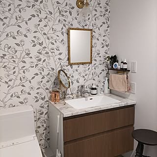 まねしたくなるコーディネート術！壁紙を主役にしたトイレ10選