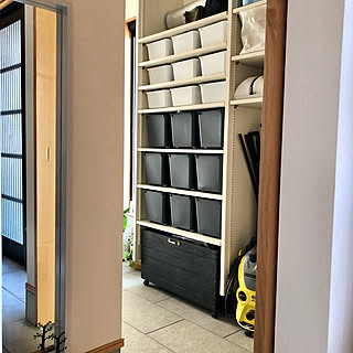 見た目すっきり！家中の収納に大活躍するダイソーのスクエアボックス