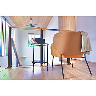 置くだけで絵になるお部屋が作れちゃう!家中で使えるIKEAのサイドテーブル