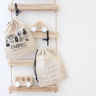 良デザインでおうちでも大活躍♪100均のポーチ＆バッグ