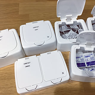 片手で開け閉めラクラク♪セリアのワンプッシュ小物ケース