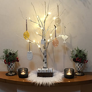 一味違うワクワクするクリスマスツリーに♡スタイル別オーナメント実例