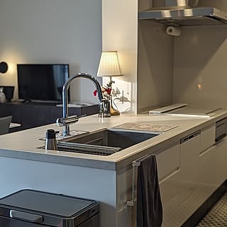 「美しく穏かなその家らしさを映す、シンプルでモダンなキッチン」 by rinsukeさん