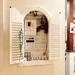小さいスペースもこだわりたい♡インターホンカバーのDIY