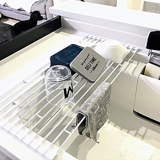 無駄のない美しさ!すっきりシンプルなキッチングッズ