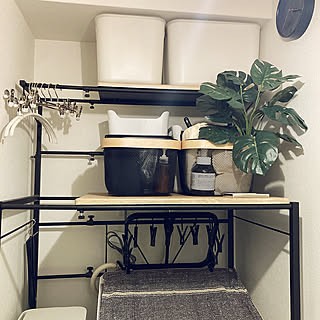 どこに置いてもなじんで使いやすい♪IKEAのリーサトルプがある暮らし