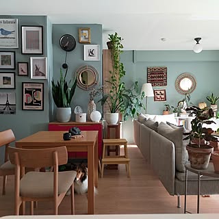 【RoomClipが選んだ厳選3選】「床材」がテーマの素敵な投稿実例