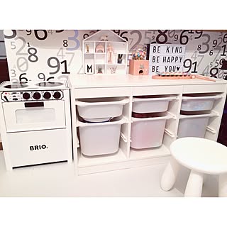 IKEAボックスだから叶う!上手なおもちゃの片付け方