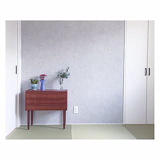 畳部屋に合わせるならコレ！ユーザーさん宅の和室で見つけた洋風アイテム