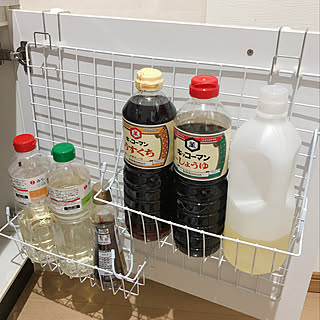 デッドスペースも有効活用！セリアのアイテムで叶える扉裏収納の実例10選