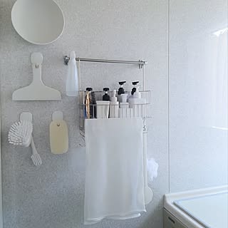 壁面や設備をフル活用!シャンプーの収納方法・置き方の工夫