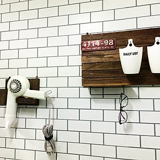 どこに?どんな風に?気になるドライヤーの収納をご紹介