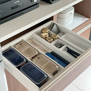 すっきり見えて使いやすい！ニトリの整理トレーを使った収納の実例10選