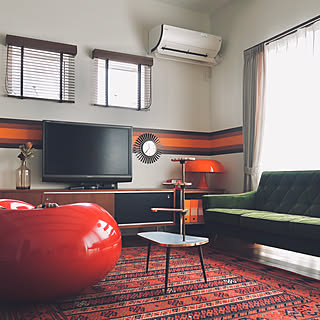 落ち着いた雰囲気がたまらない♡レトロなミッドセンチュリーインテリア