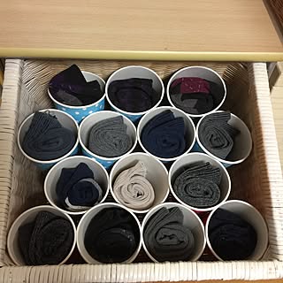 ちょっとした工夫ですっきりと!賢いタンス収納のアイデア