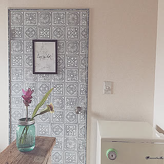 お部屋の印象がガラリと変わる！きっとチャレンジしてみたくなるドアリメイクアイデア