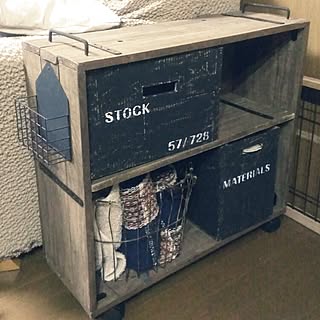 段ボールをリメイクして収納に活用しよう!