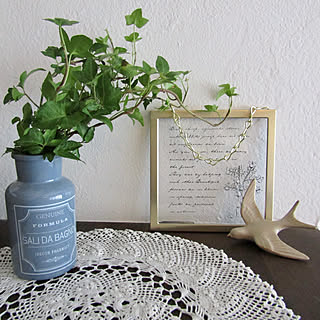 ちょっとラグジュアリーな気分に♡ダイソーのゴールドカラーの雑貨たち