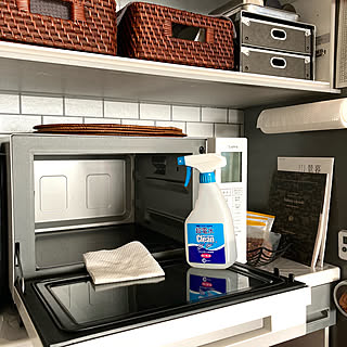 毎日活躍するから、清潔感を保ちたい！電子レンジ、オーブンレンジの掃除術