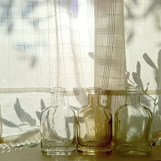 つい買ってしまう!セリアの瓶をセンスよく飾るアイディア