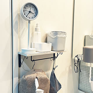 ダイソーのアイテムがDIYでも大活躍!収納棚をおうちに増やすアイデア