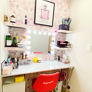 わたしだけの空間づくり♡ドレッサーやメイクスペースのDIY実例