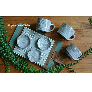 ついついまとめ買い☆シリーズでそろうおすすめセリア食器