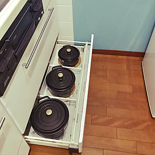 整理整頓がはかどる!引き出しの中でも大活躍なつっぱり棒の使い方