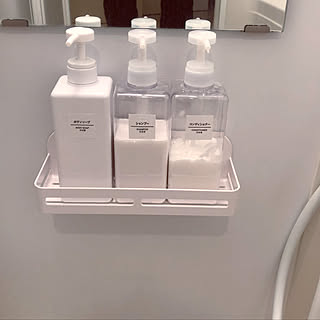 ゴチャつき解消&シンプルに☆無印良品のPET詰め替えボトル