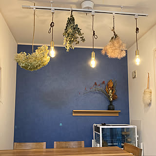 イメージ自在☆万能ネイビーカラーを取り入れたコーディネート実例