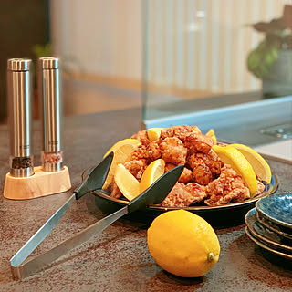 これ1本で料理快適化♪ThreeSnowピタッと！つまめるトング