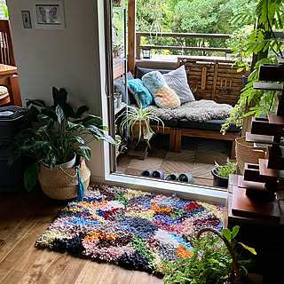 着なくなった服を有効活用☆DIYリメイクとアップサイクルのアイディア
