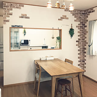 初心者も上級者も!貼るアイテムを使ったリメイク&DIY