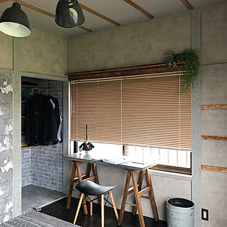 洗練された空間を実現！ニトリのブラインドがあるお部屋