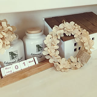 いつもの消耗品がインテリアアイテムになる！コーヒーフィルターを使った手作り作品