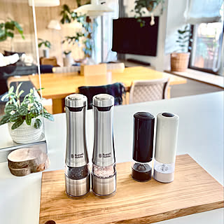 【暮らしの実例集】「ラッセルホブスの電動ミル」のある暮らし5選