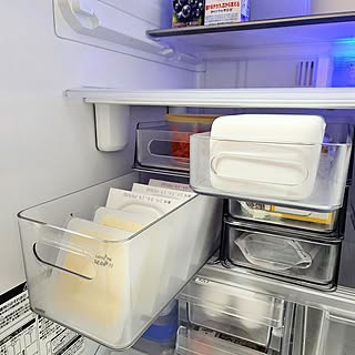 ひと目で食材の位置がわかる♪ごちゃつきを防ぐニトリの冷蔵庫収納