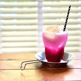 夏の疲れが吹き飛ぶ一杯。おうちで楽しむ「自家製シロップドリンク」のアイデア5選