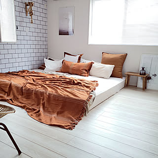 あたたかいイメージにコーデ♪暖色系を取り入れたベッドルーム10選
