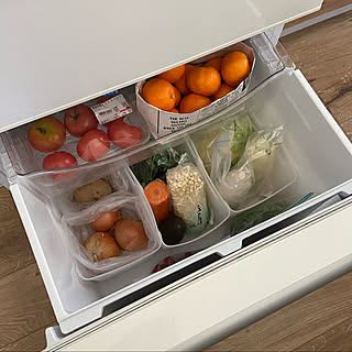 欲しいときに欲しいものがすぐ見つかる！セリアのアイテムで整える冷蔵庫収納