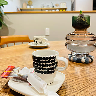 RoomClipショッピングで買える♪食卓まわりをくつろぎ空間にするアイテム